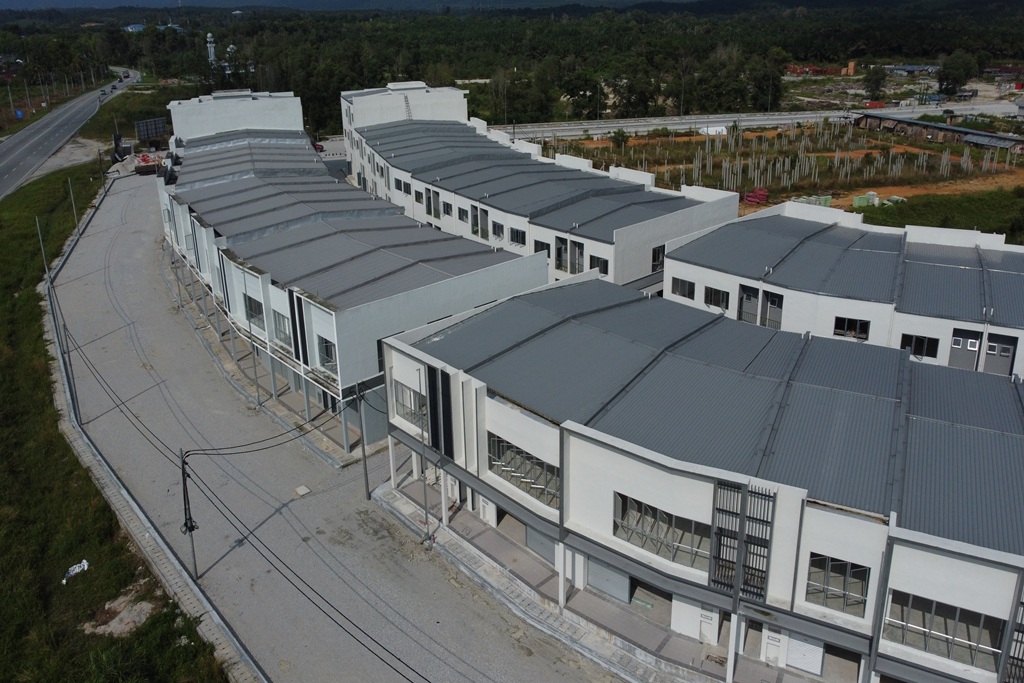 Bidor shoplots development