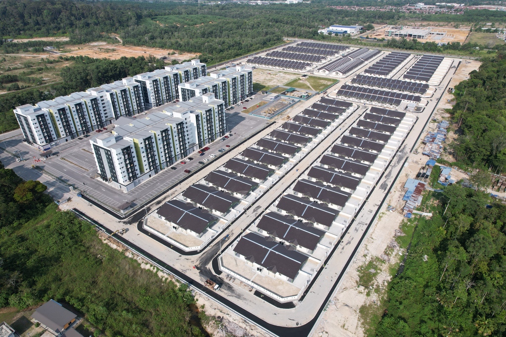 Aerial view of Taman Harmonis development